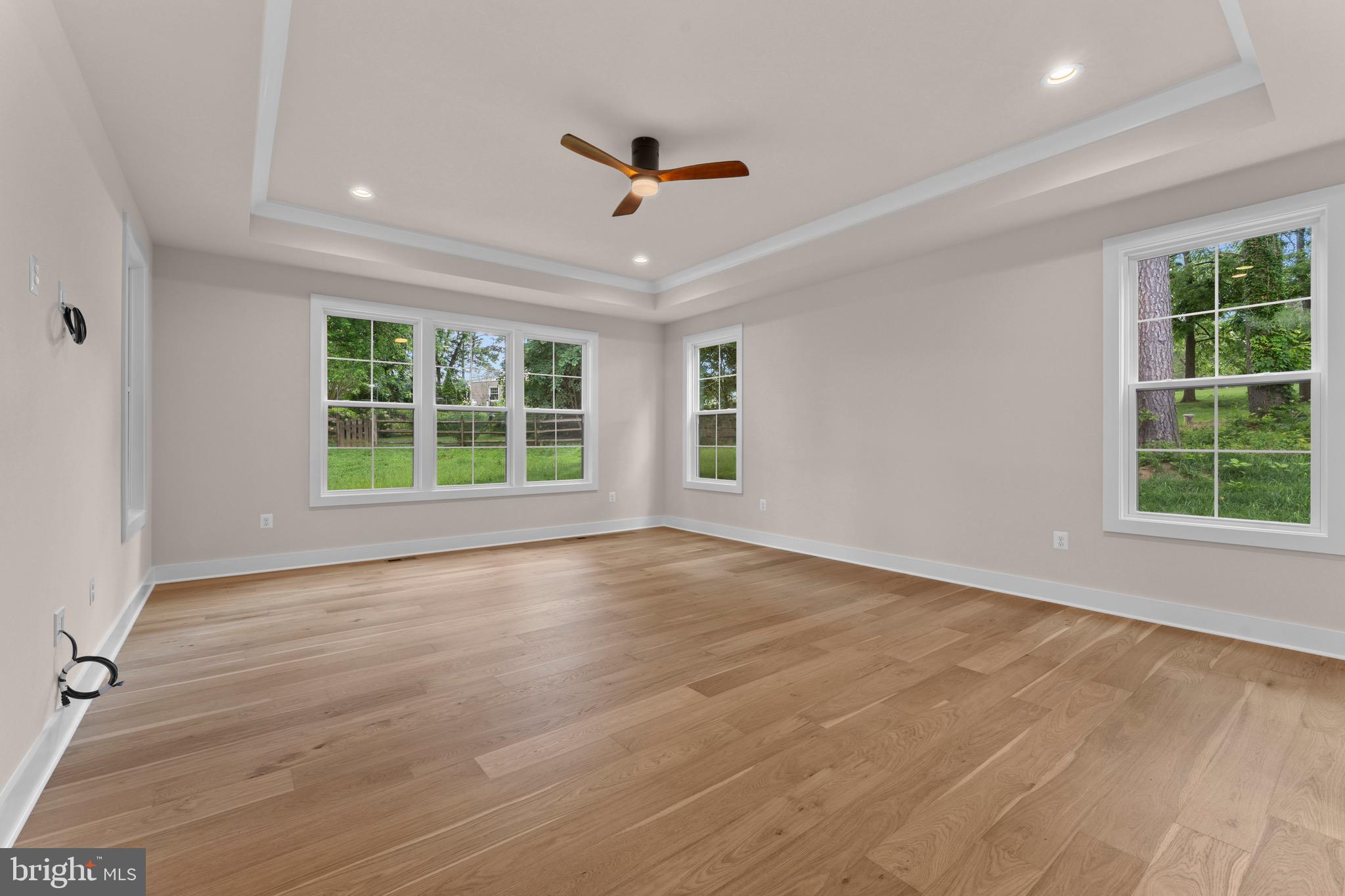 LOCUST HILL - Residential