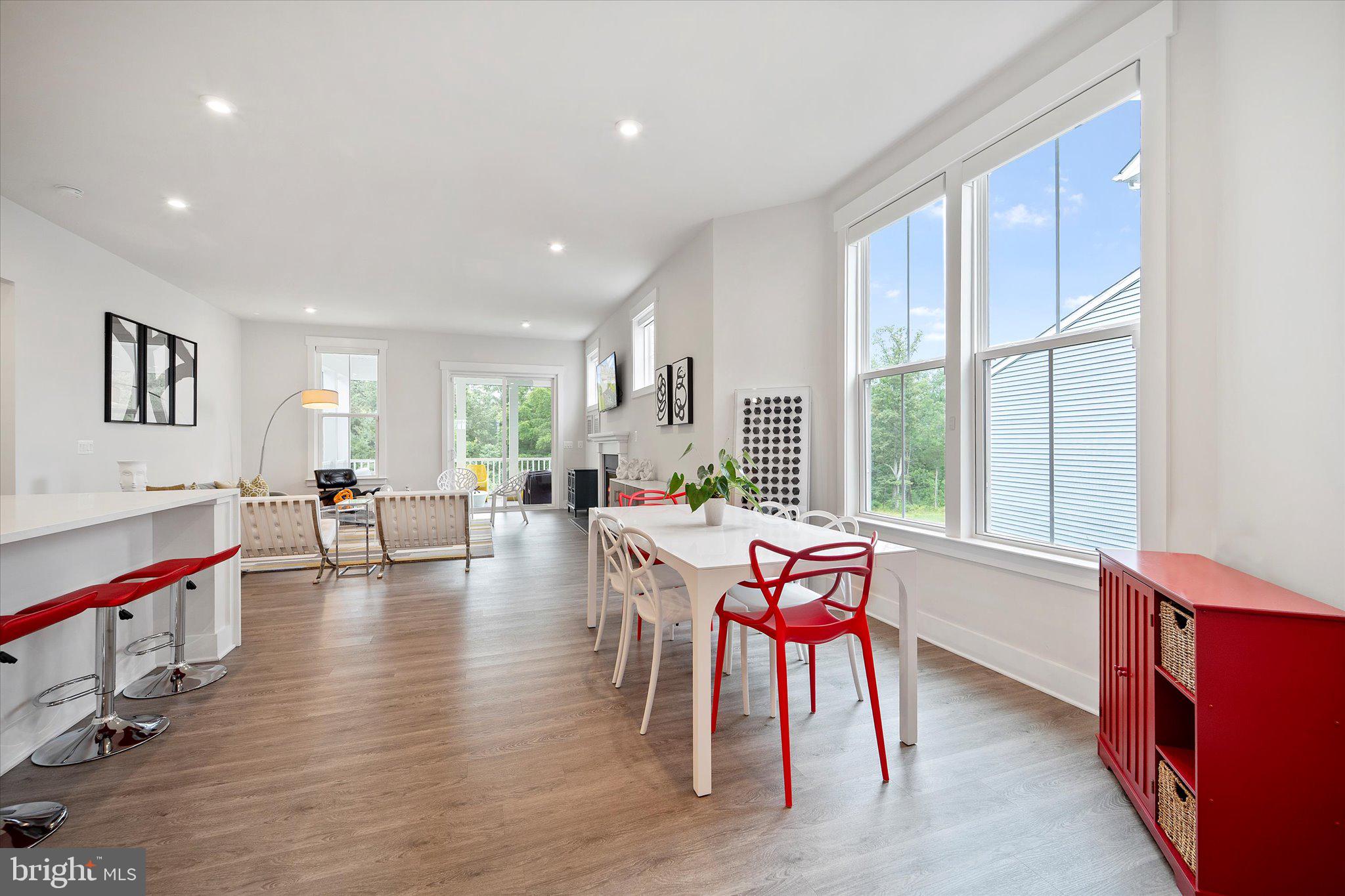 POLAND HILL - Residential