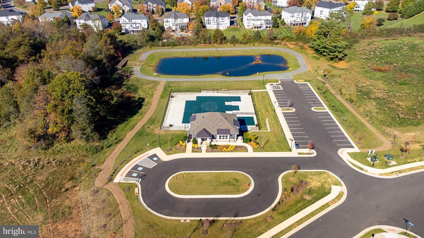 POLAND HILL - Residential