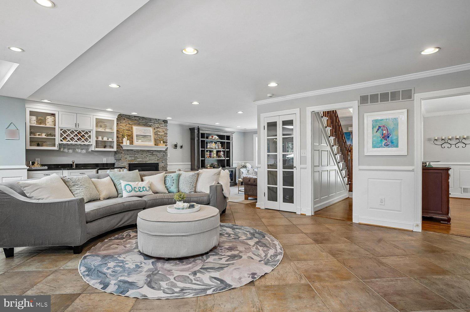 BELLEVIEW ESTATES - Residential