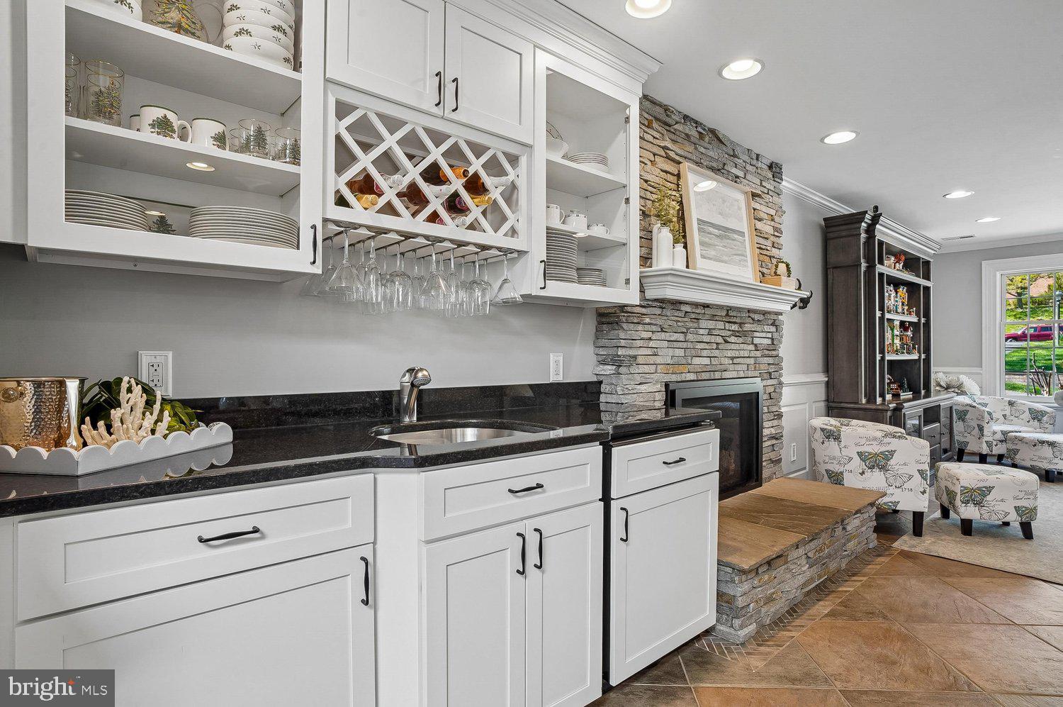 BELLEVIEW ESTATES - Residential