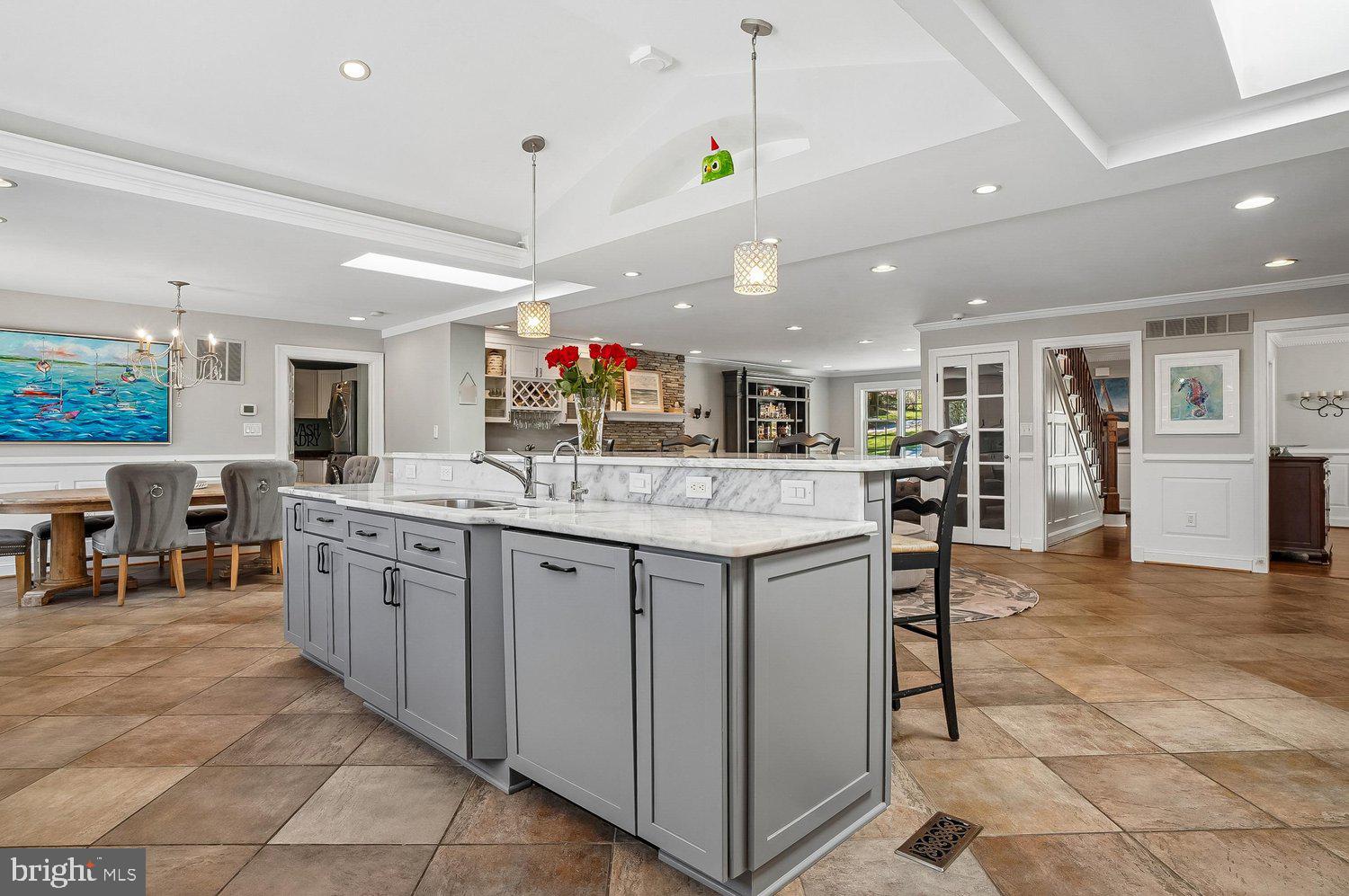 BELLEVIEW ESTATES - Residential