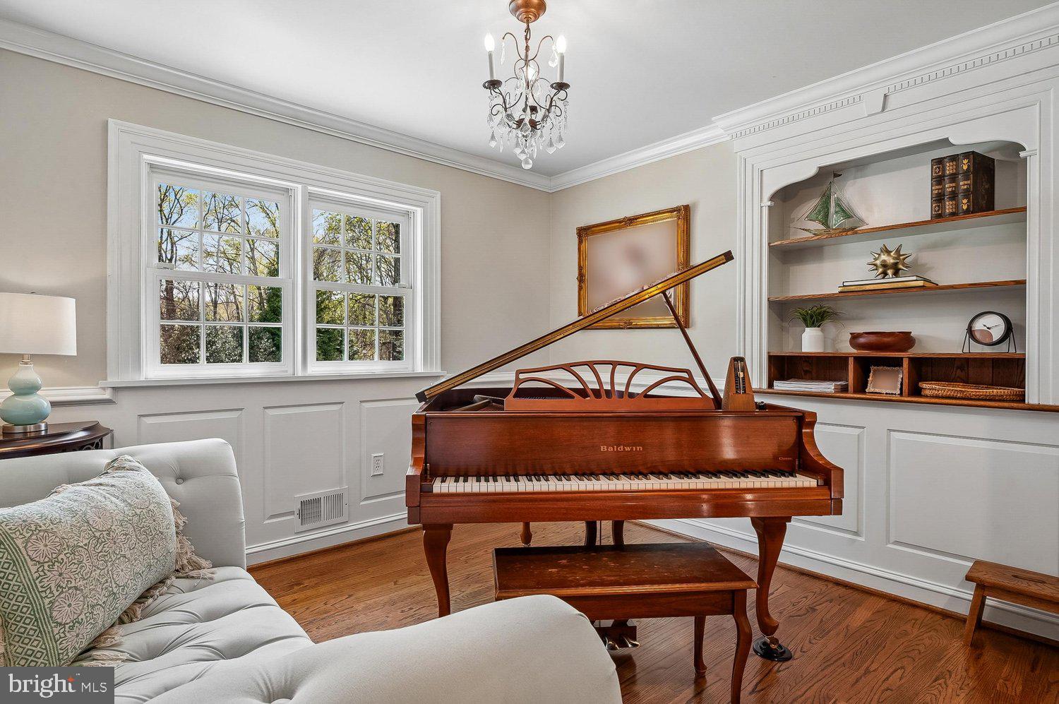 BELLEVIEW ESTATES - Residential