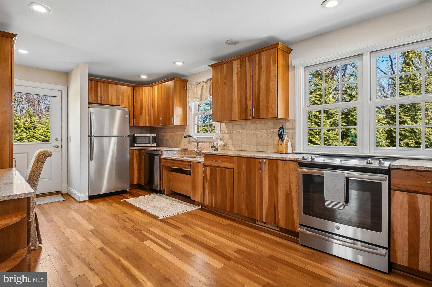 BELLEVIEW ESTATES - Residential