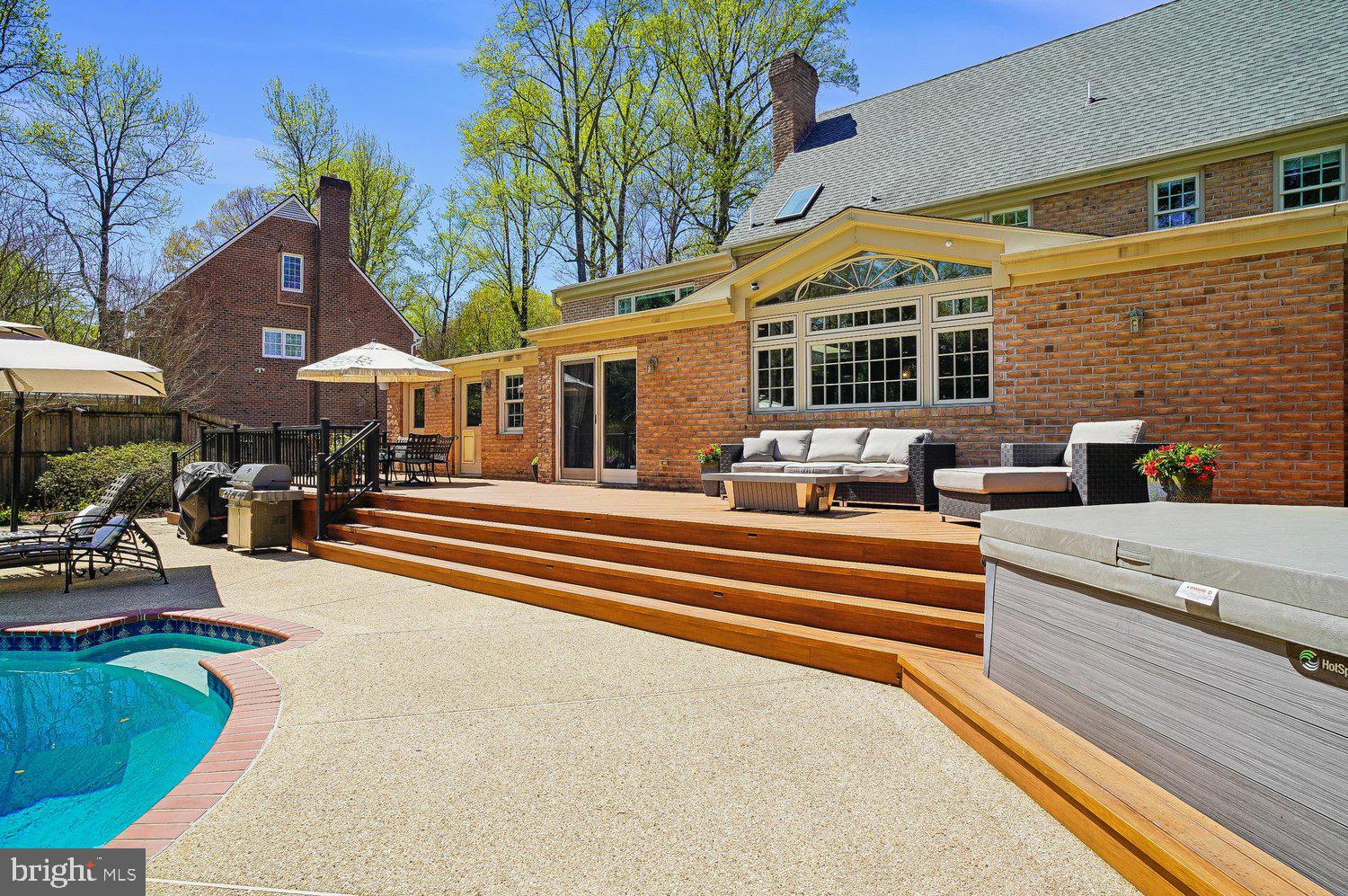 BELLEVIEW ESTATES - Residential