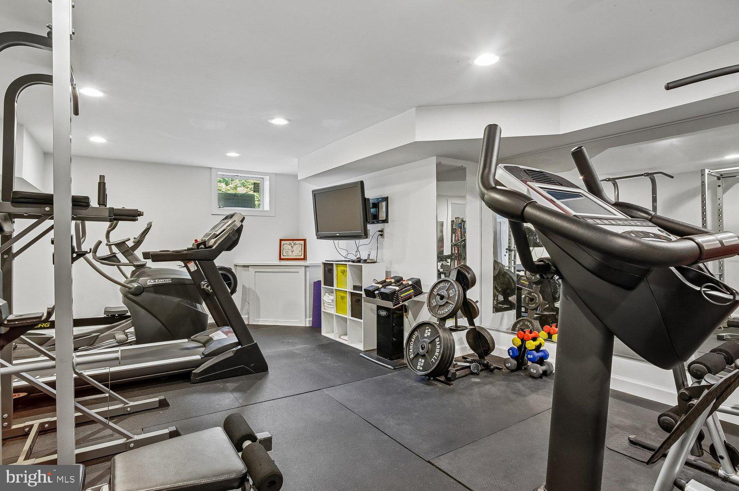 BELLEVIEW ESTATES - Residential