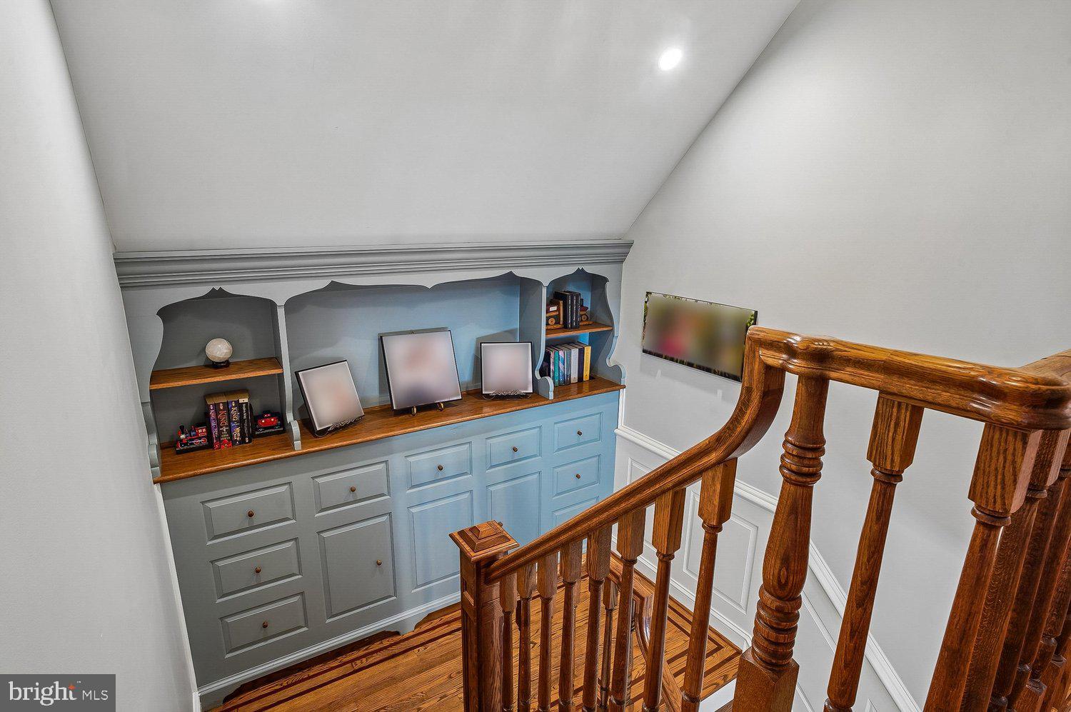 BELLEVIEW ESTATES - Residential