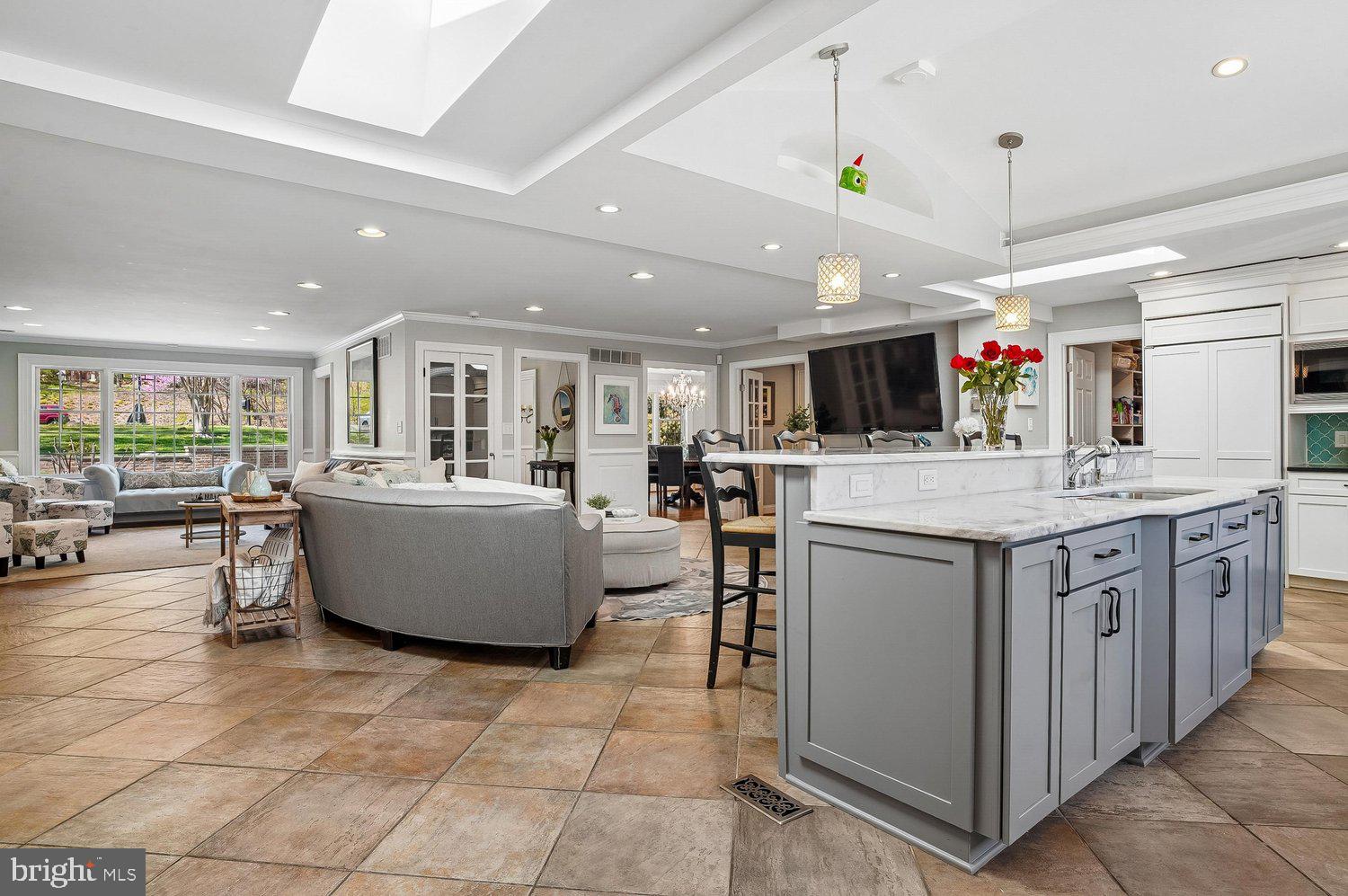 BELLEVIEW ESTATES - Residential