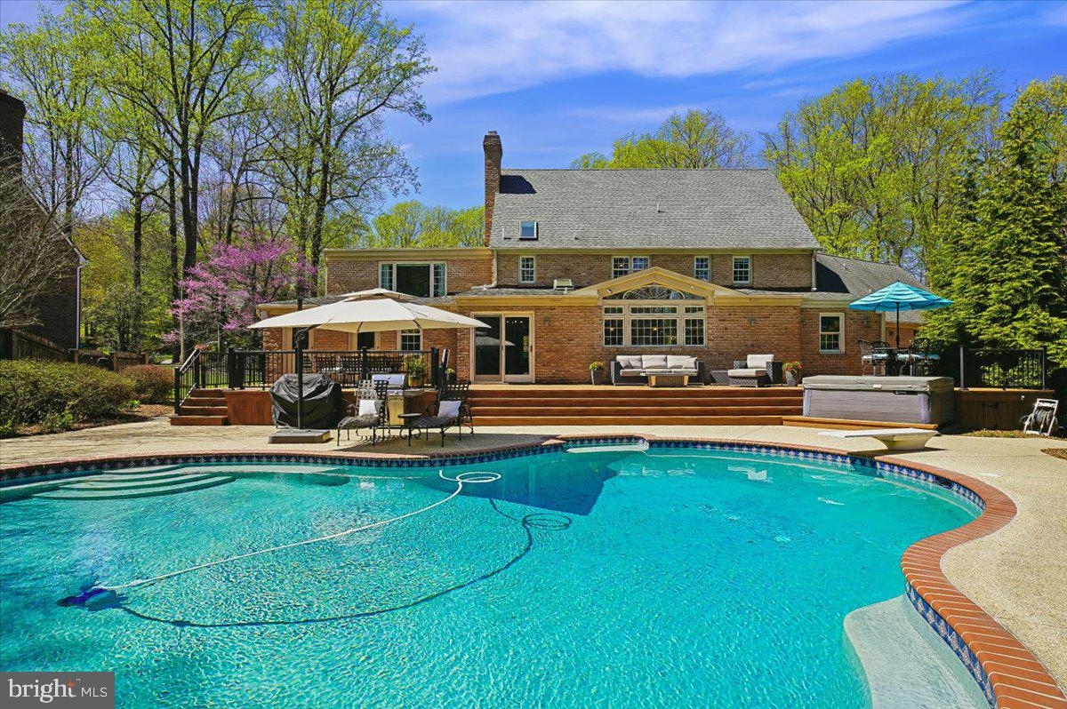 BELLEVIEW ESTATES - Residential