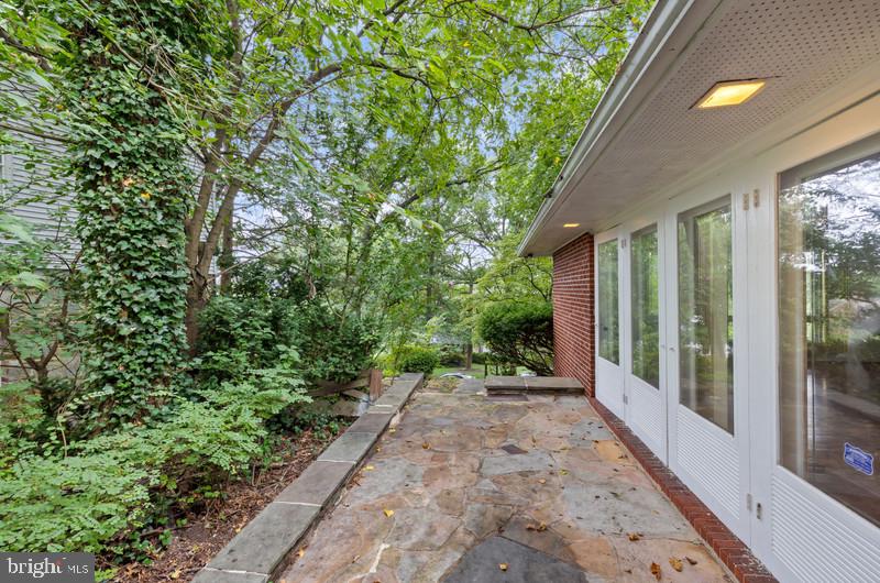 ORIGINAL NORTHWOOD - Residential