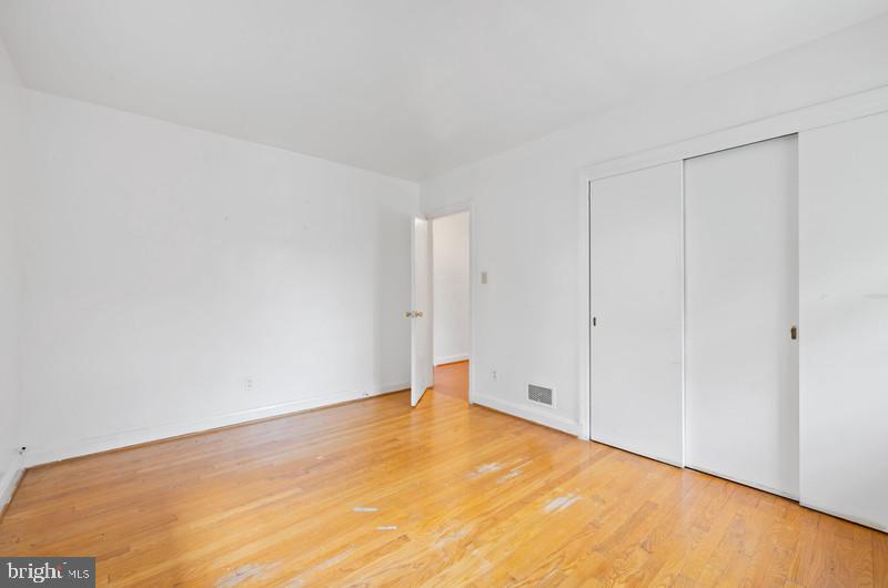 ORIGINAL NORTHWOOD - Residential