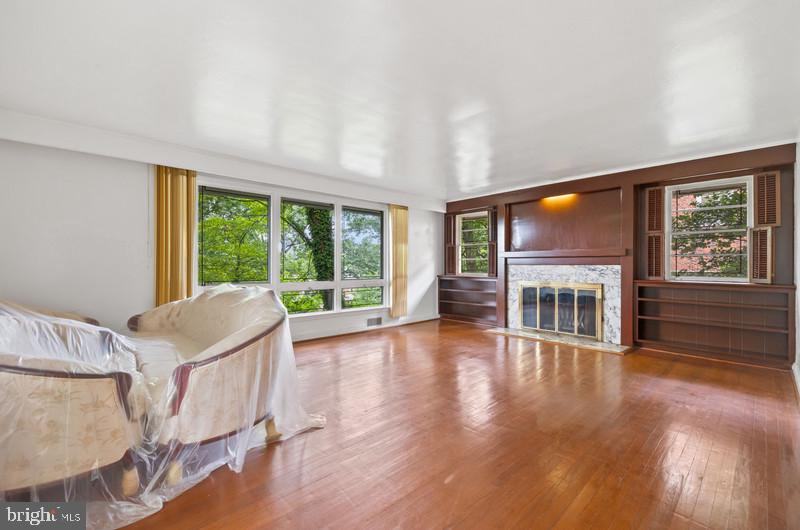ORIGINAL NORTHWOOD - Residential