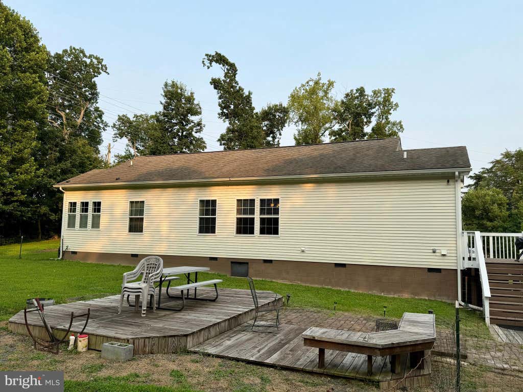 Photo of 14280 Independent Hill Drive, MANASSAS, VA 20112 (MLS # VAPW2125584)