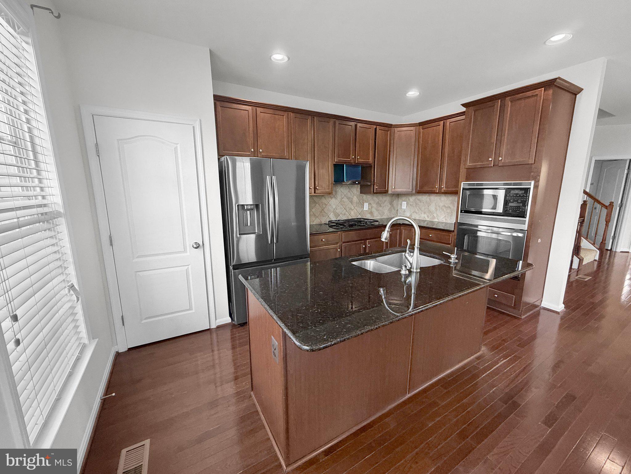 22647 VIENNA GREEN TERRACE