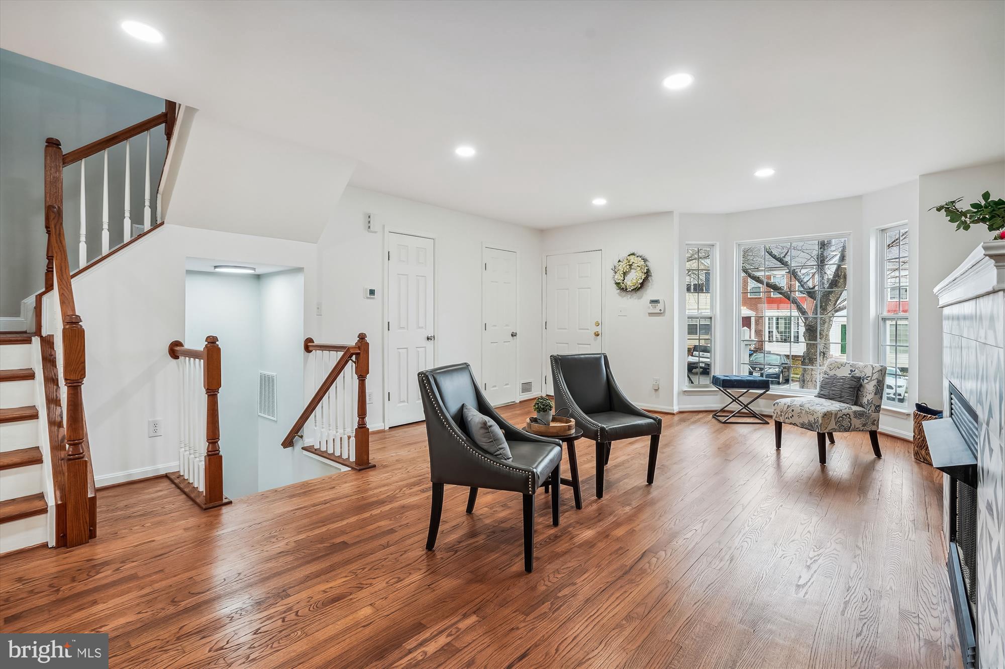 MONTCLAIR - Residential