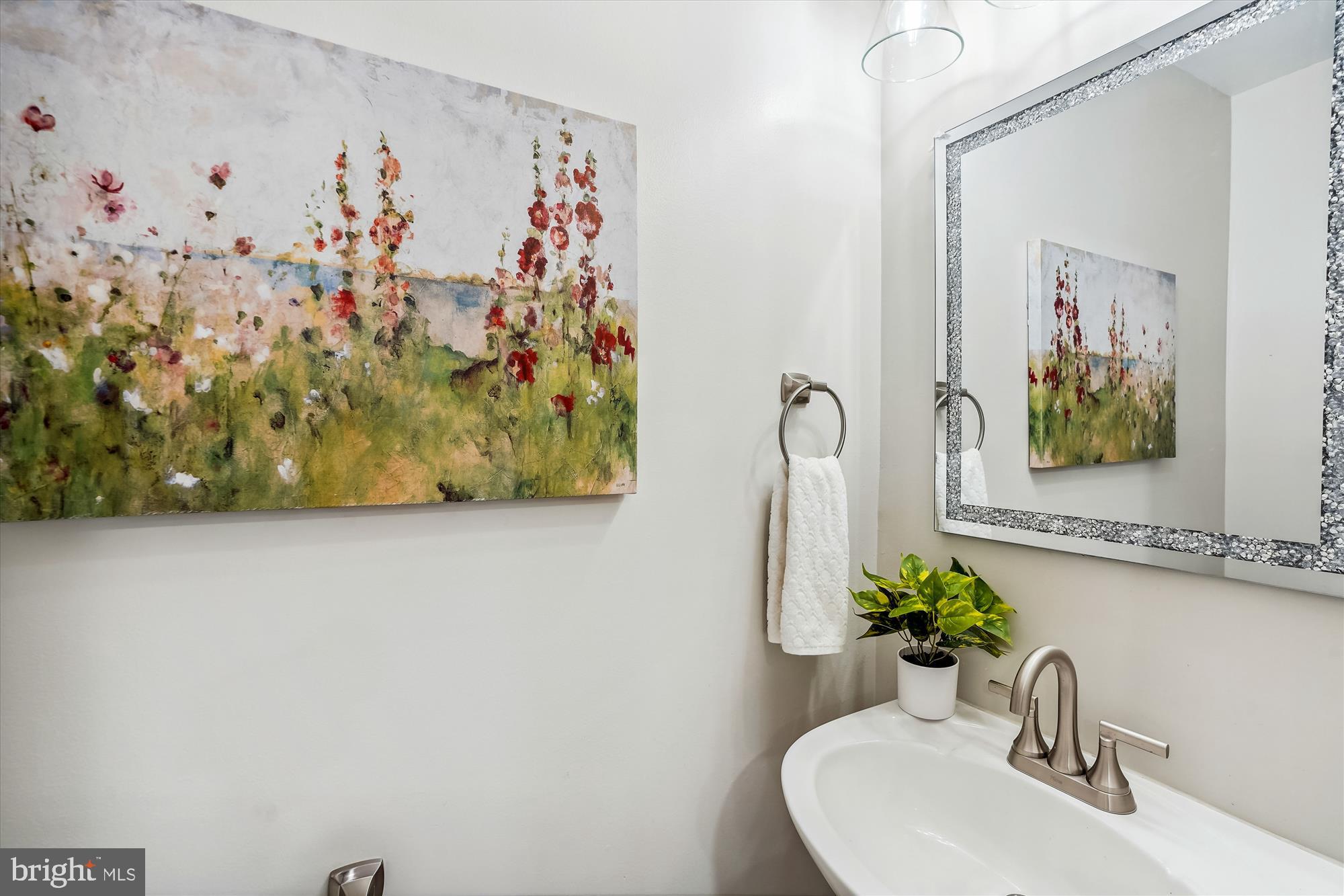 MONTCLAIR - Residential