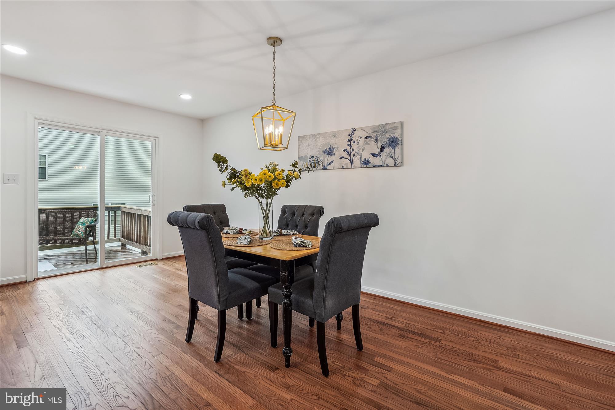 MONTCLAIR - Residential