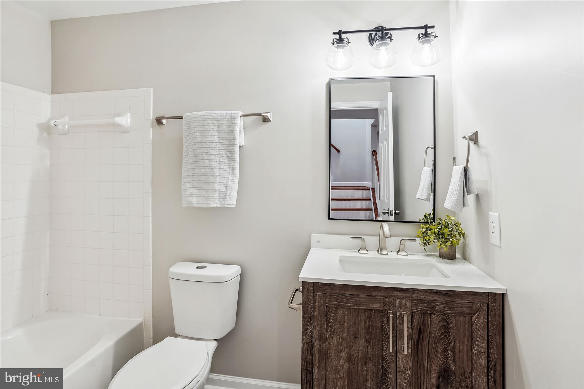 MONTCLAIR - Residential