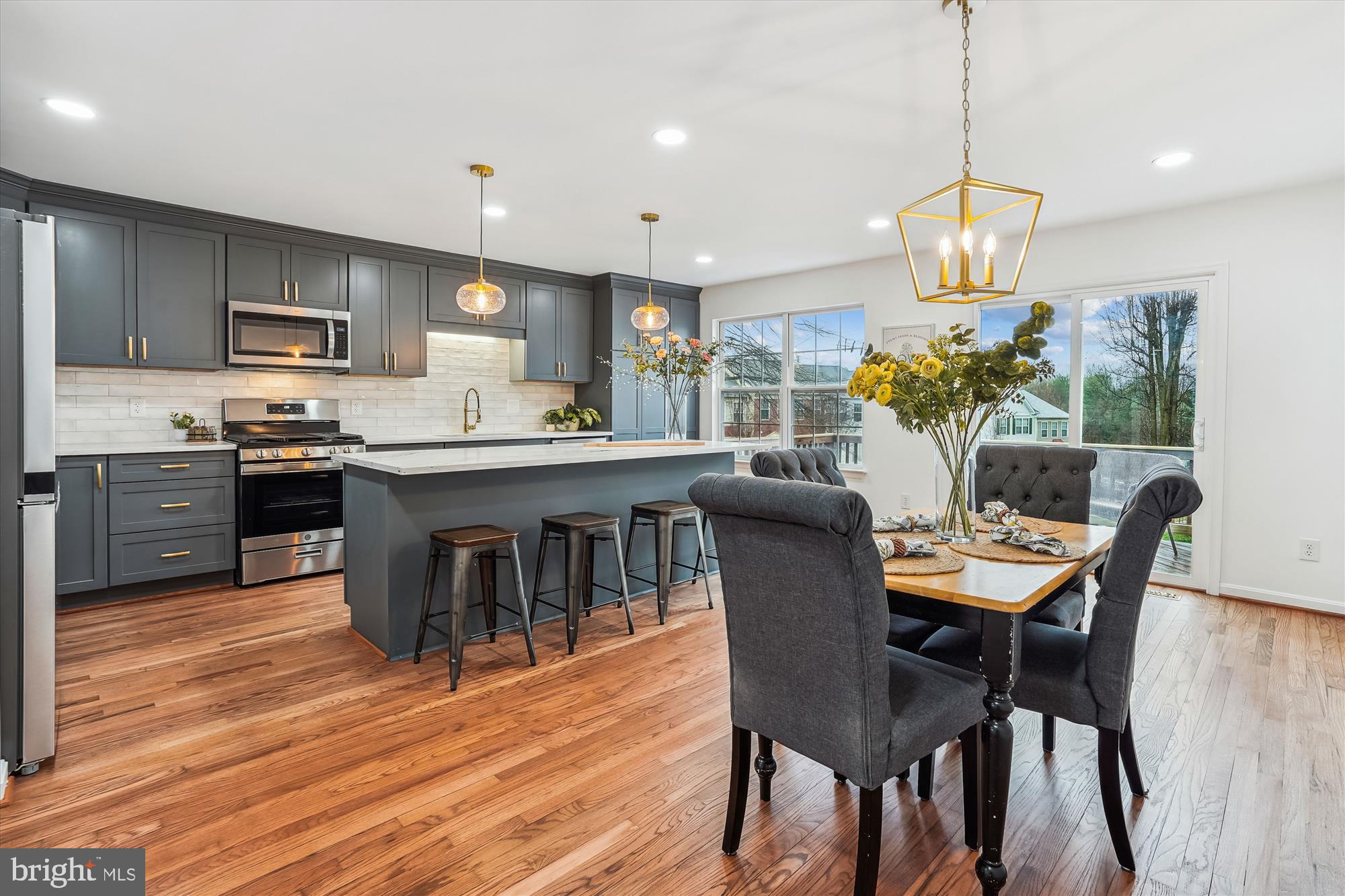 MONTCLAIR - Residential