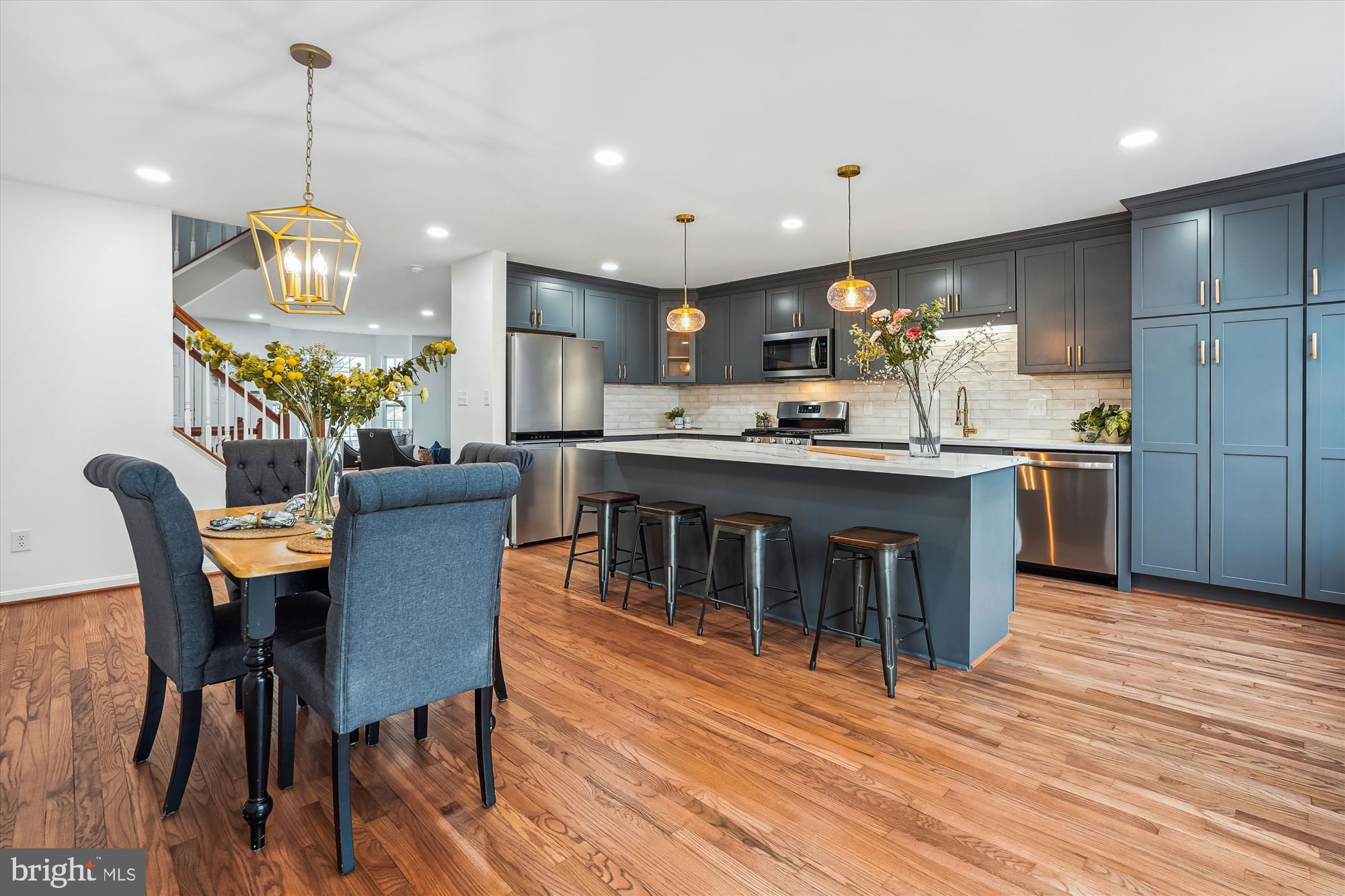 MONTCLAIR - Residential