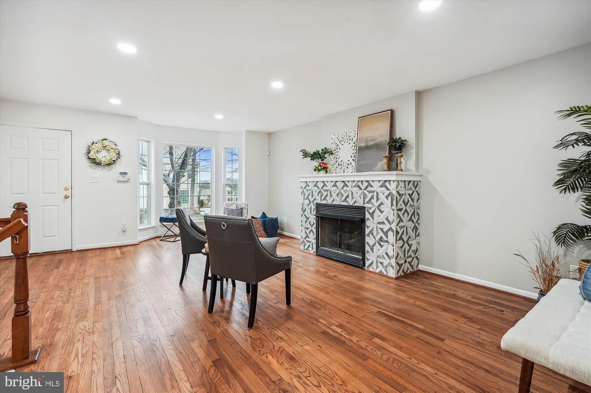 MONTCLAIR - Residential