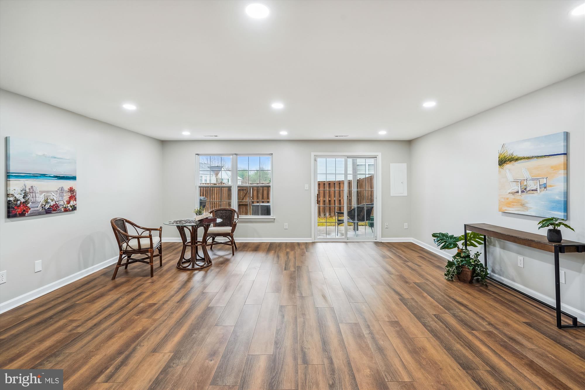 MONTCLAIR - Residential