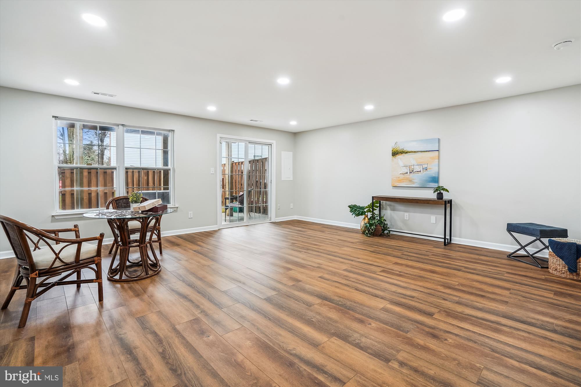 MONTCLAIR - Residential