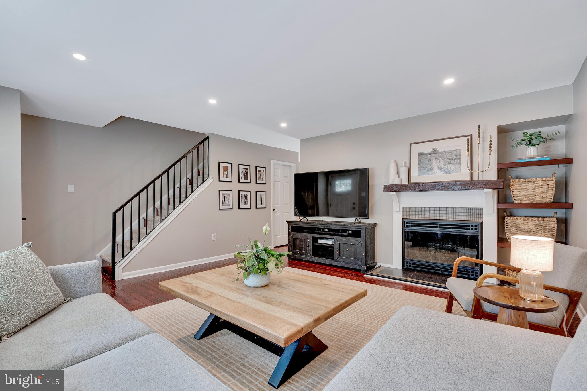 43 EVERGREEN LANE