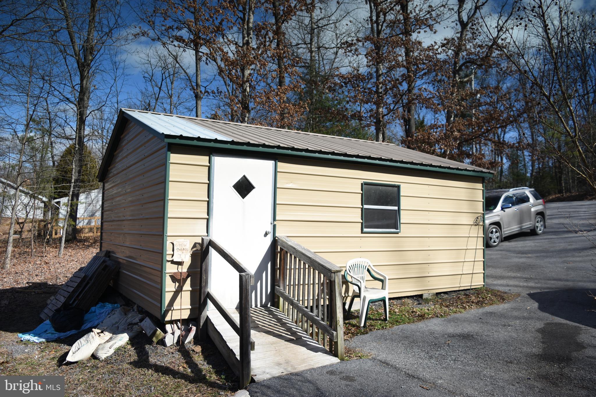 OAK RIDGE - Residential