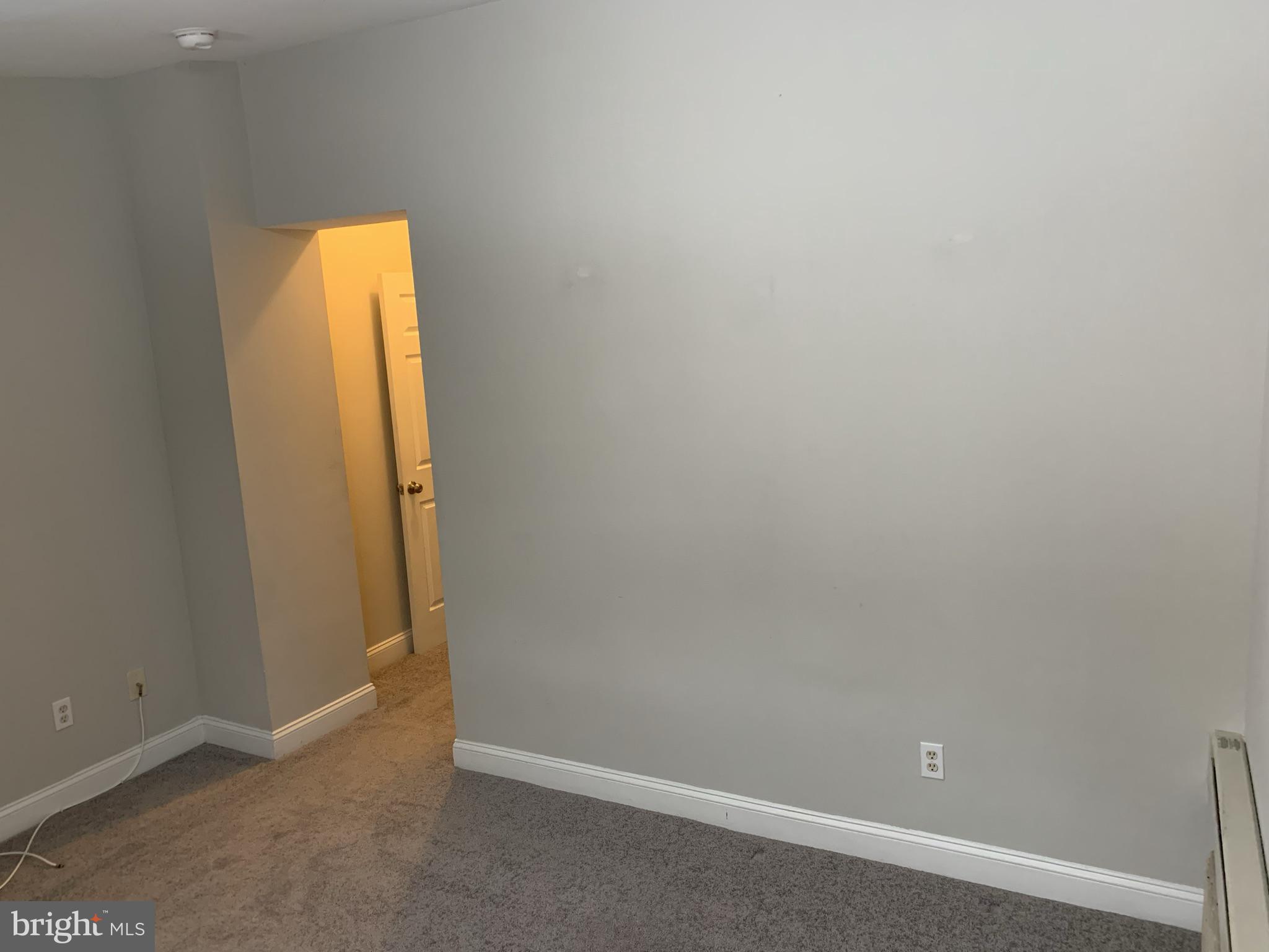 UNIVERSITY CITY - Residential Lease