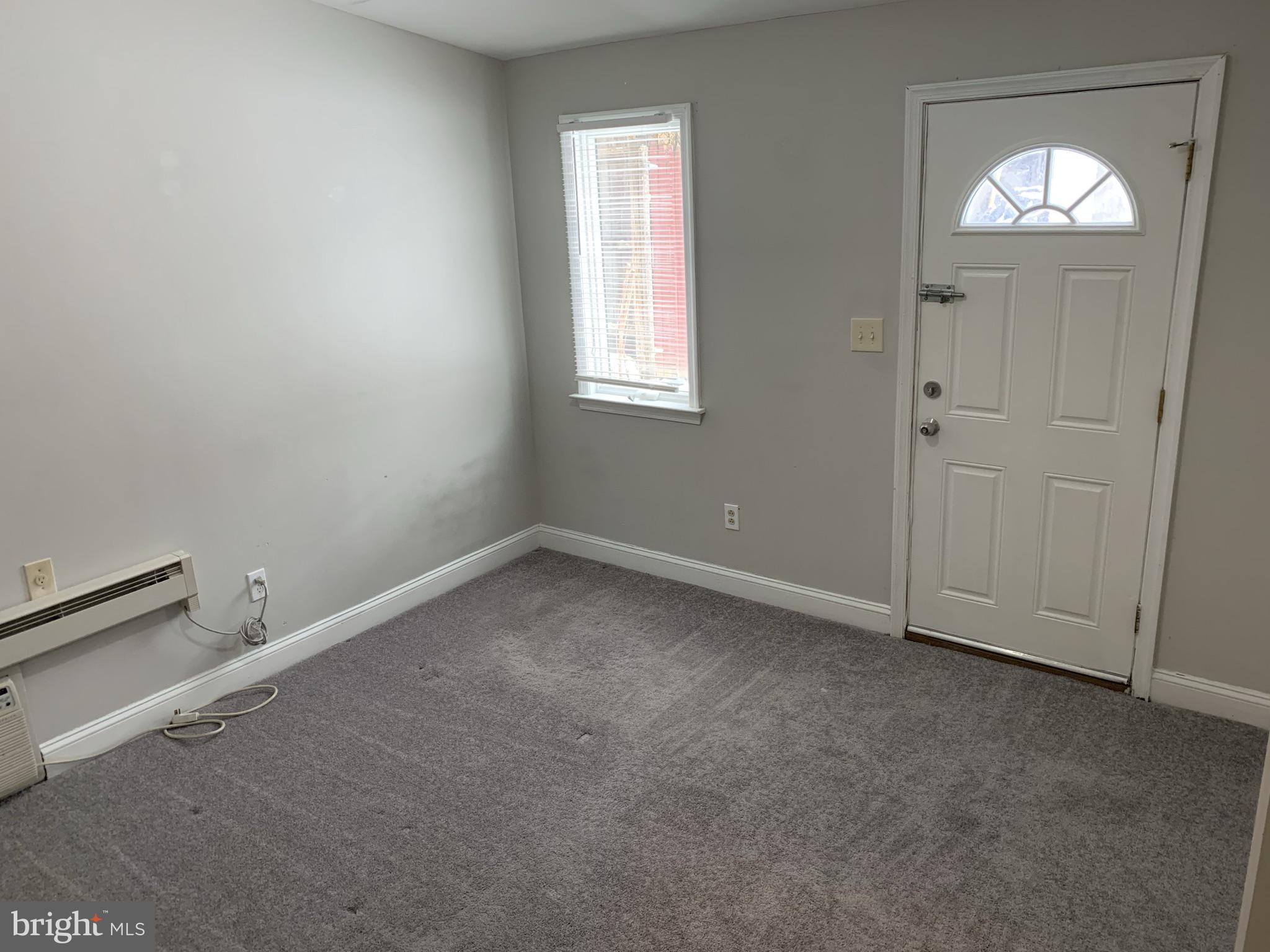 UNIVERSITY CITY - Residential Lease