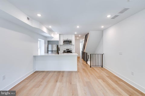 Condo For Rent - 4327 Baltimore Avenue #4-A<br/> Philadelphia County, PHILADELPHIA, PA 19104