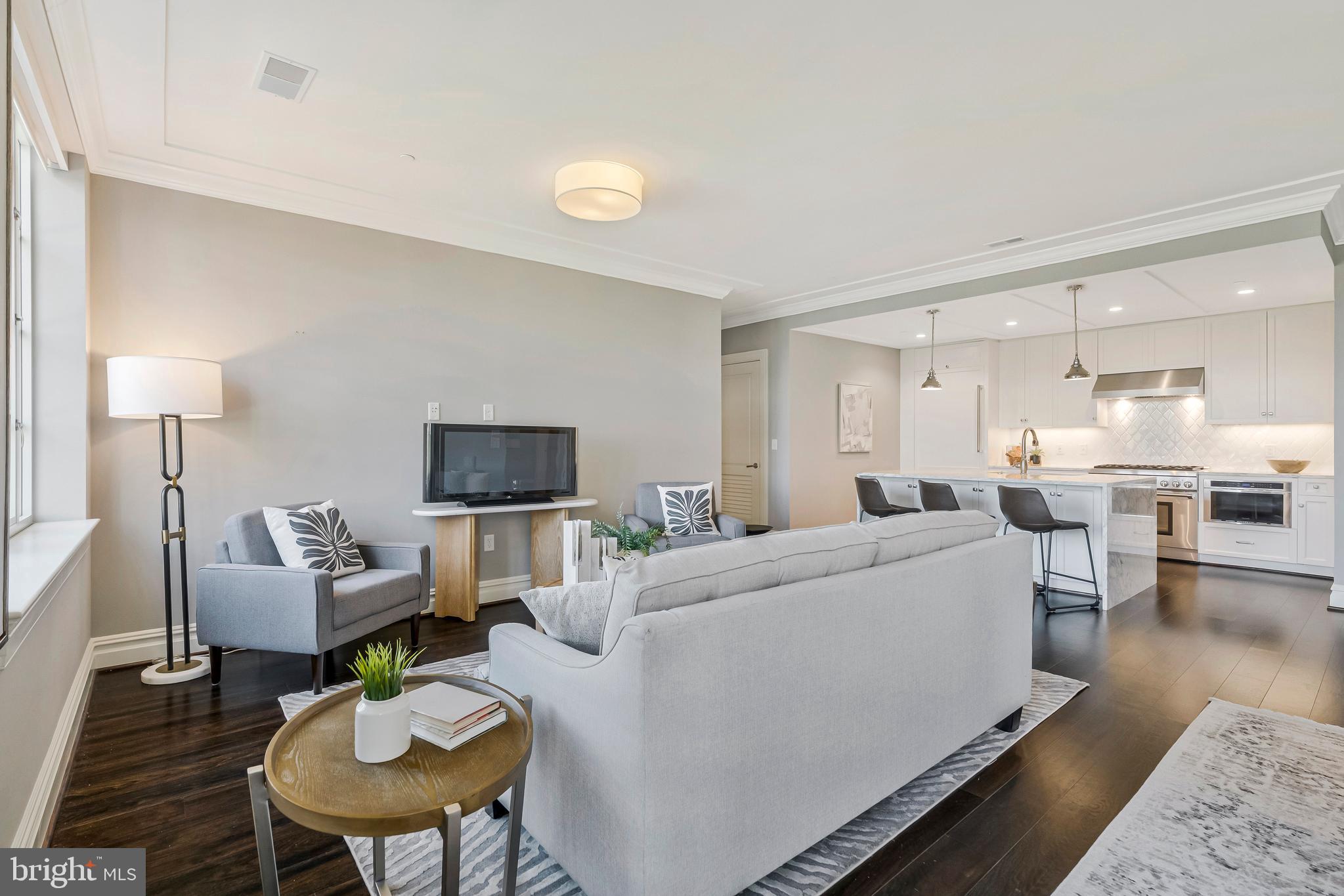 THE SIGNET - Residential