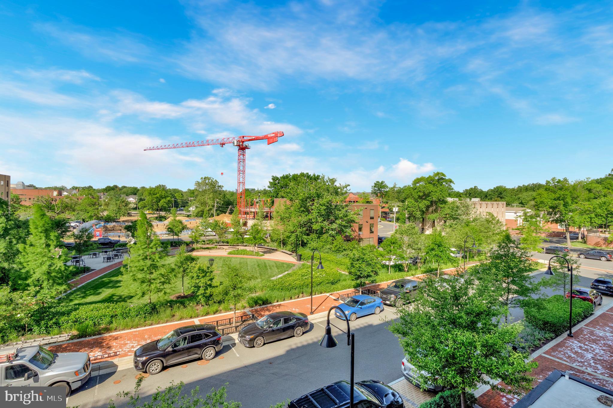 THE SIGNET - Residential