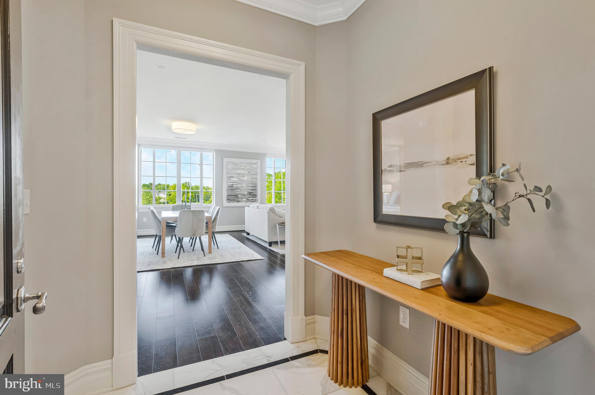 THE SIGNET - Residential