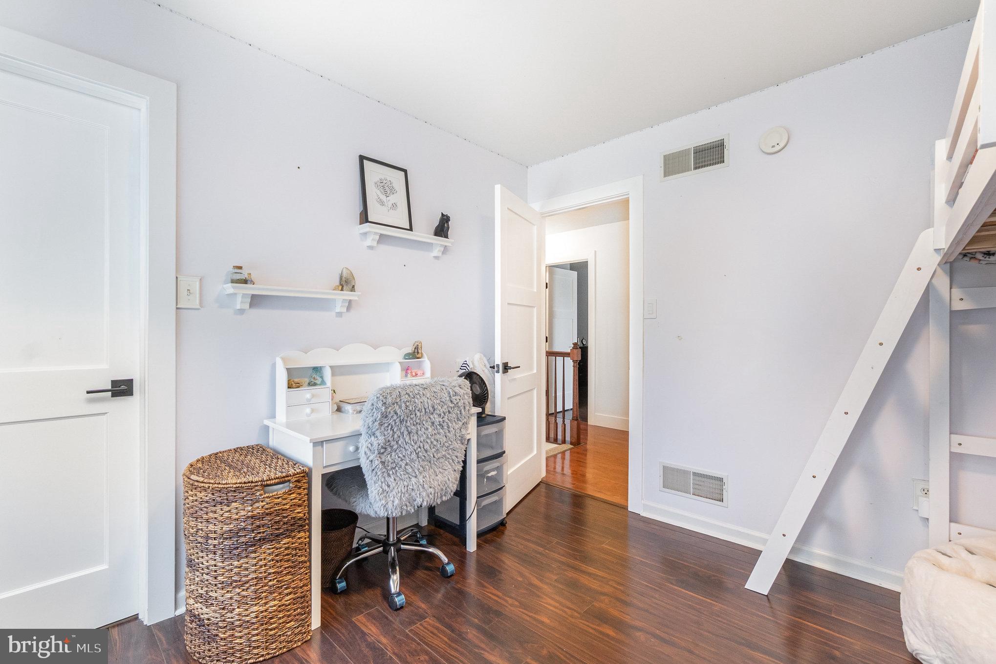 WELLINGBOROUGH ESTATES - Residential