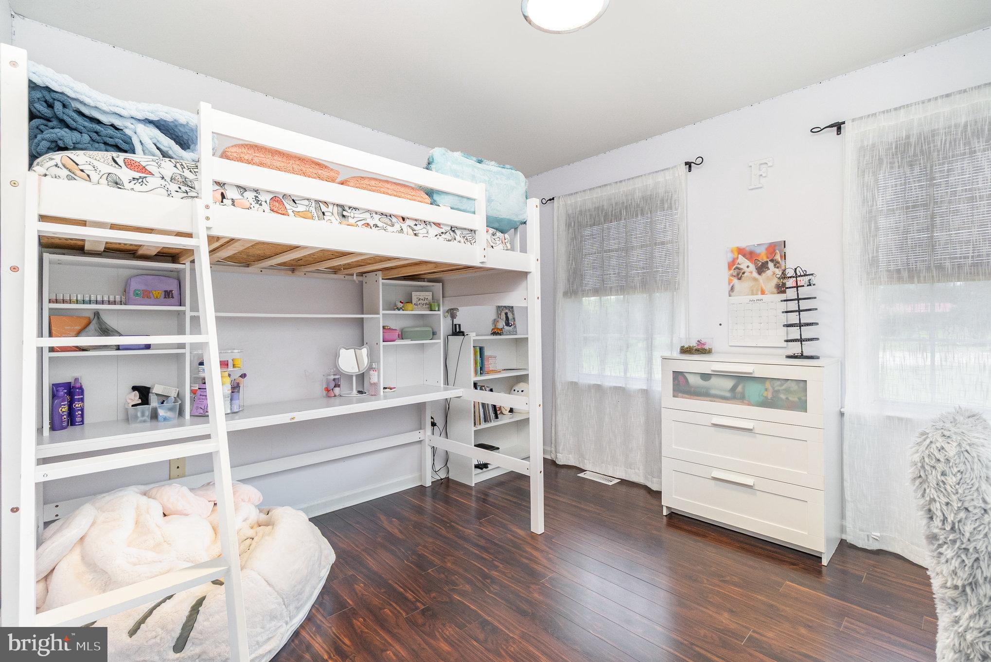 WELLINGBOROUGH ESTATES - Residential