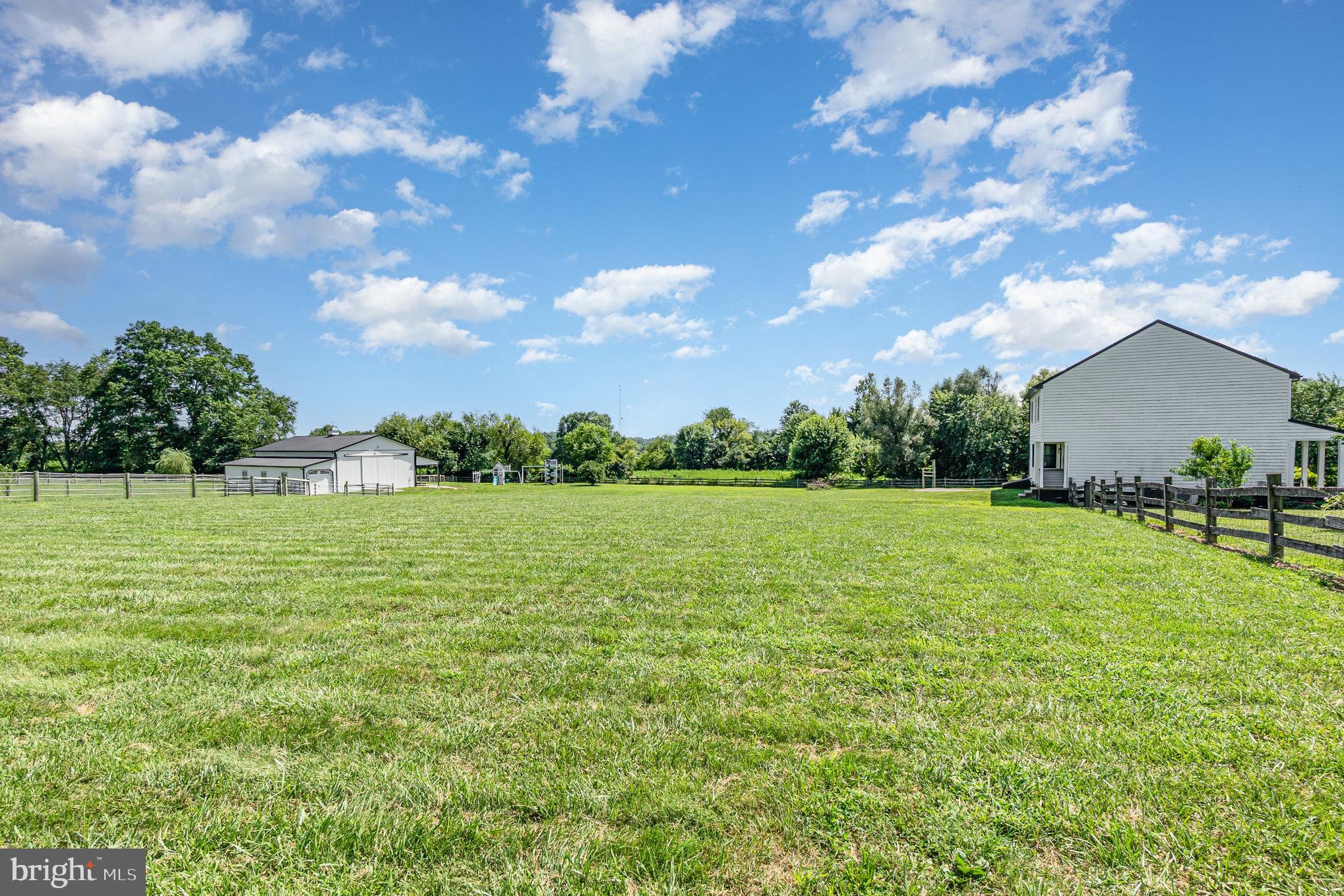 WELLINGBOROUGH ESTATES - Residential