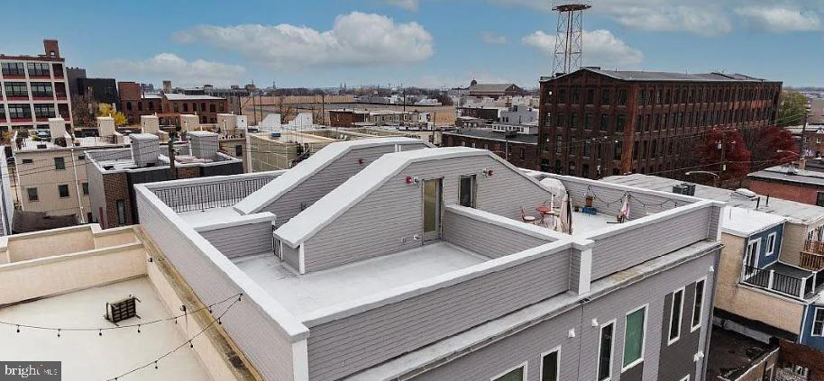 FISHTOWN - Residential Lease