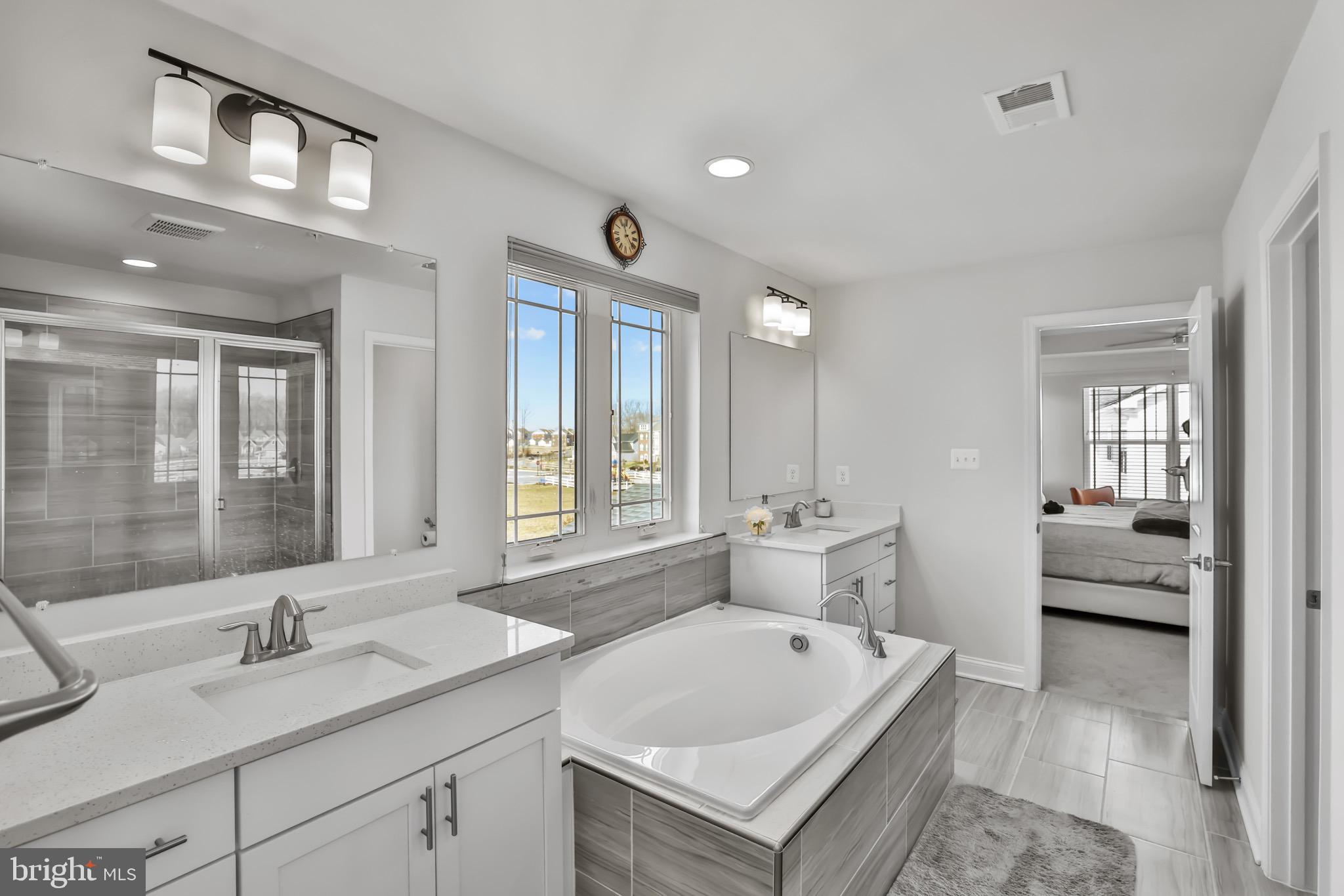 STONEHAVEN - Residential