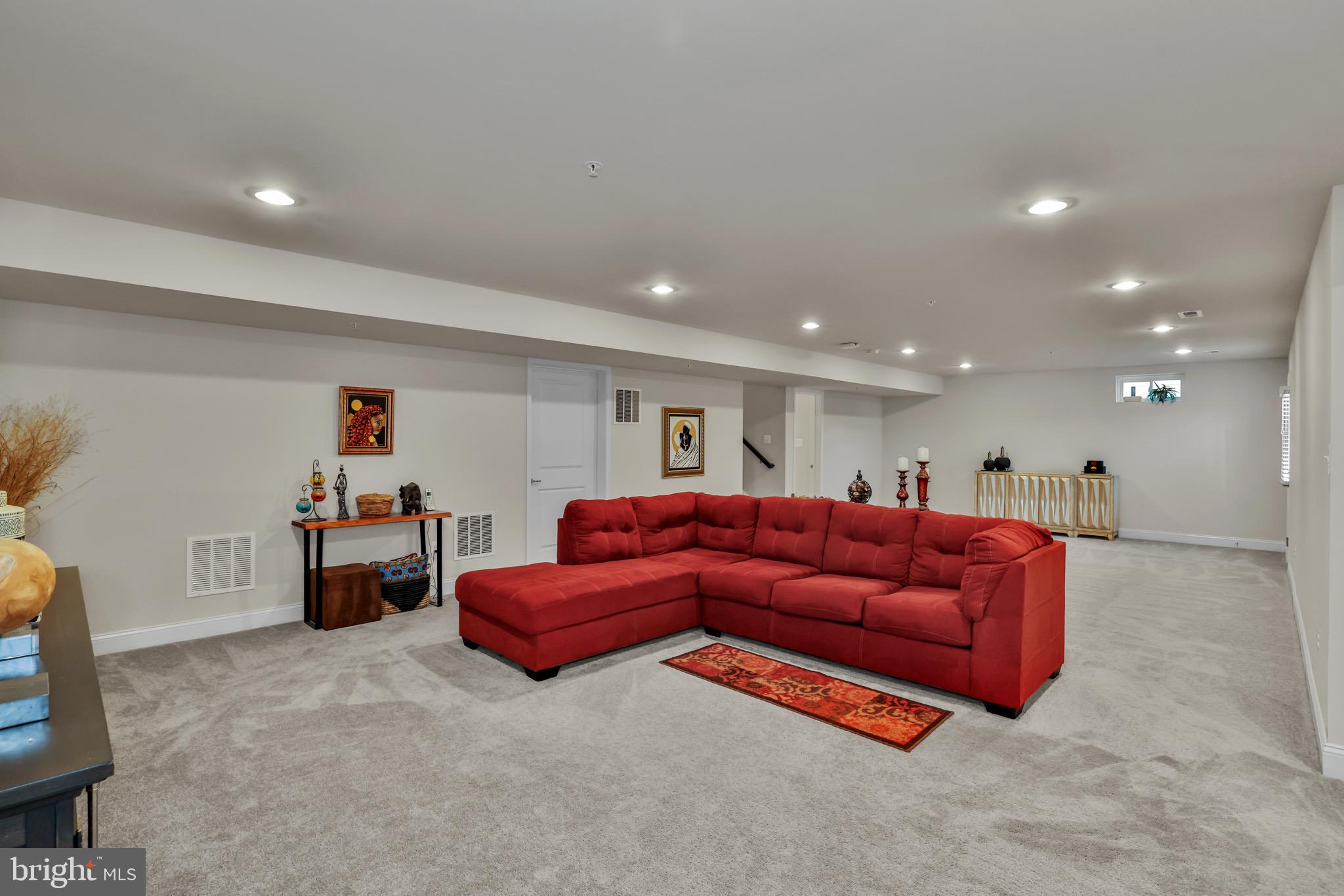 STONEHAVEN - Residential