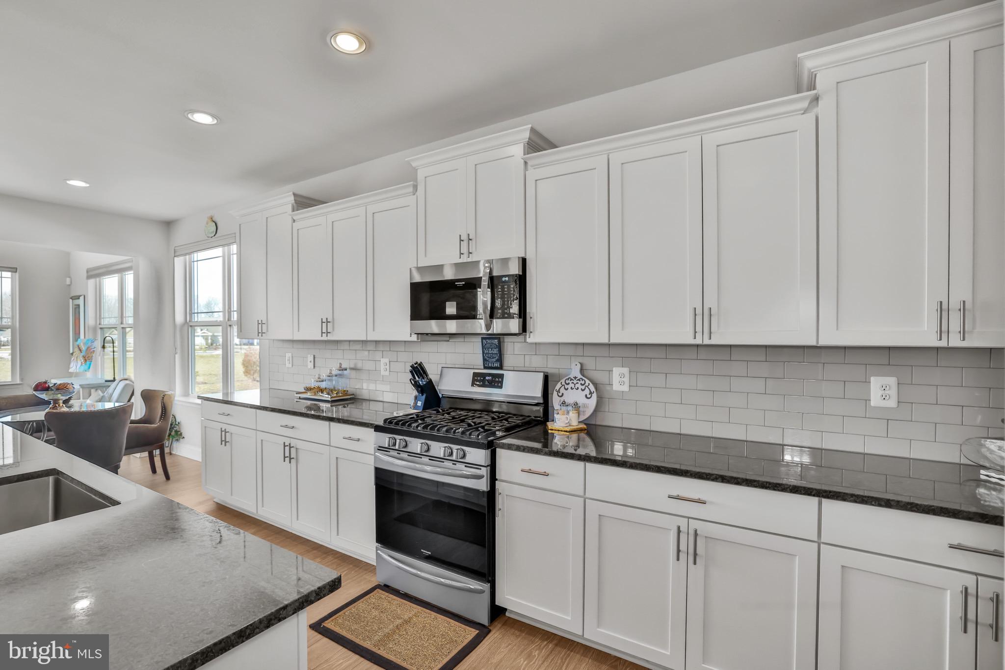 STONEHAVEN - Residential