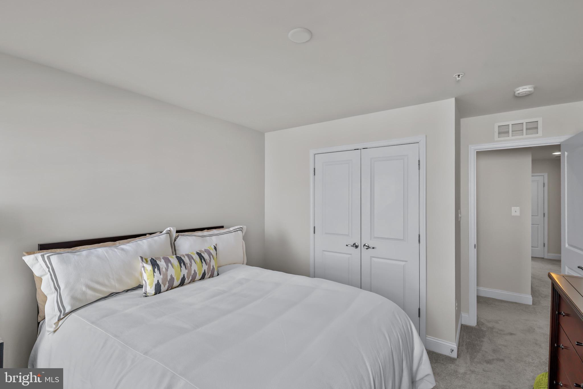 STONEHAVEN - Residential