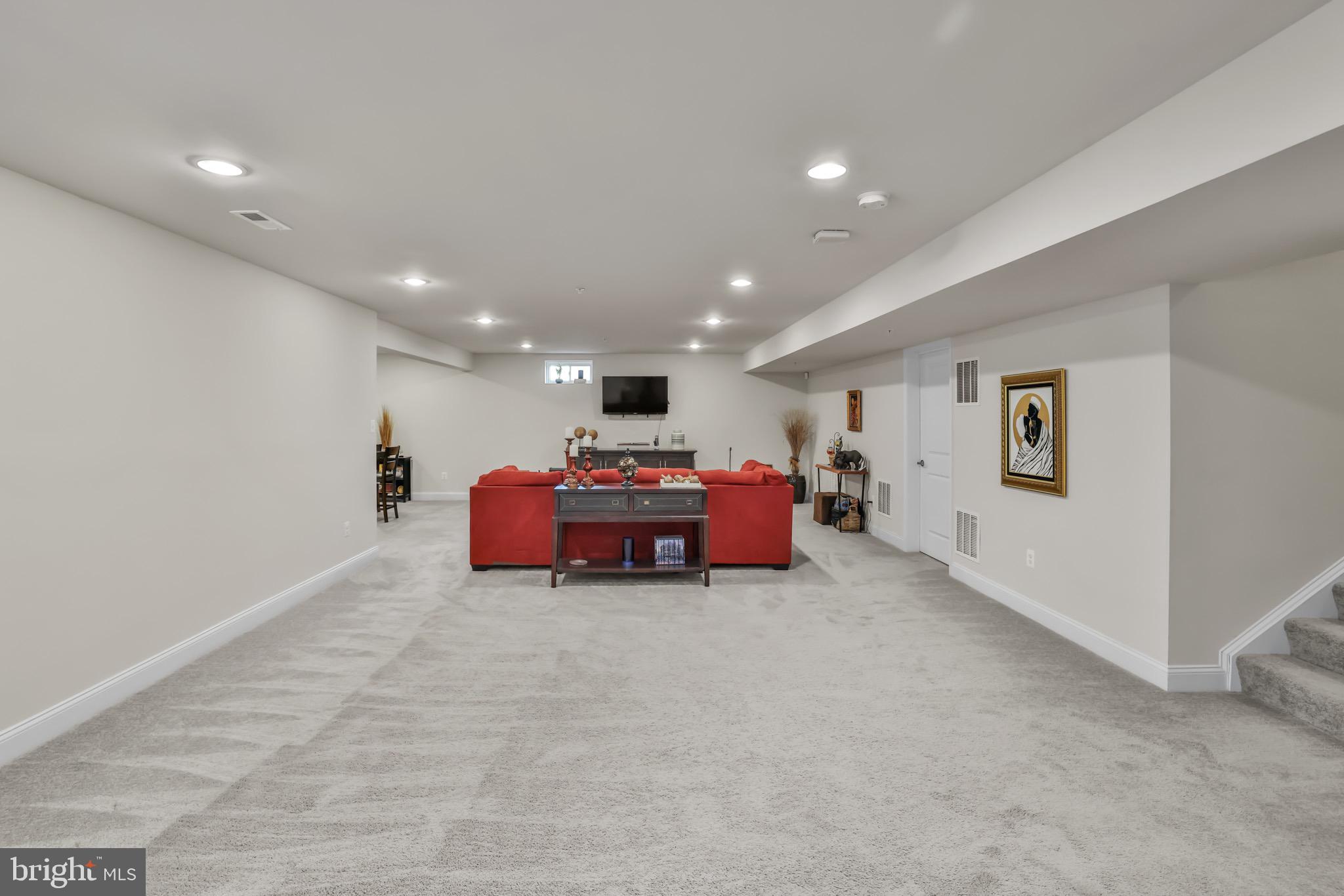 STONEHAVEN - Residential