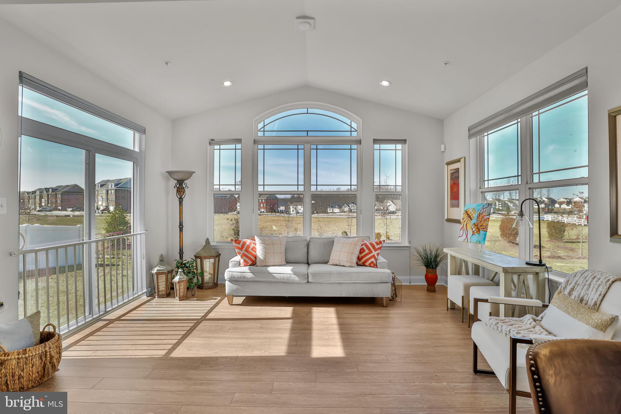 STONEHAVEN - Residential