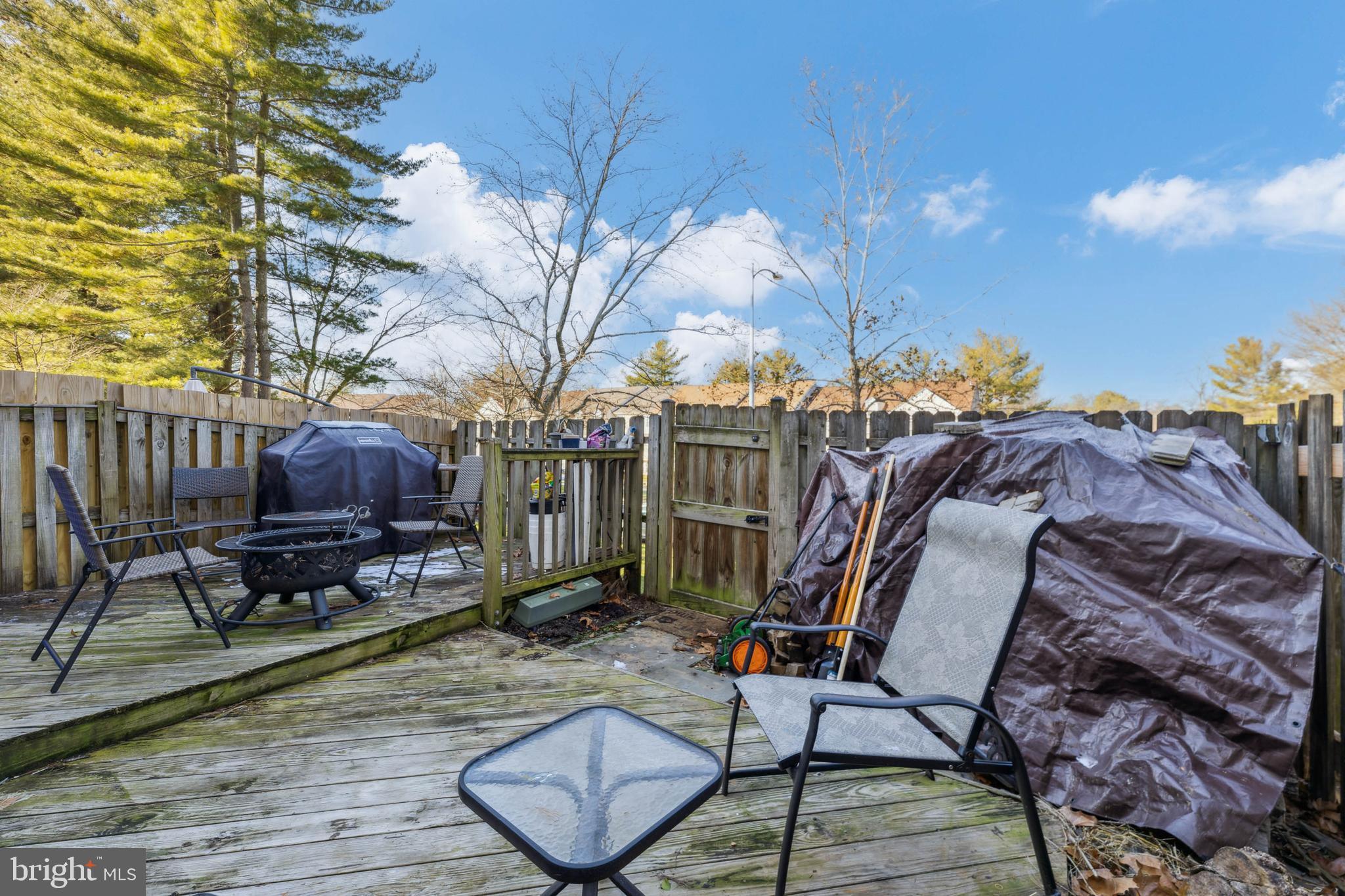 CHURCHILL TOWN SECTOR - Residential