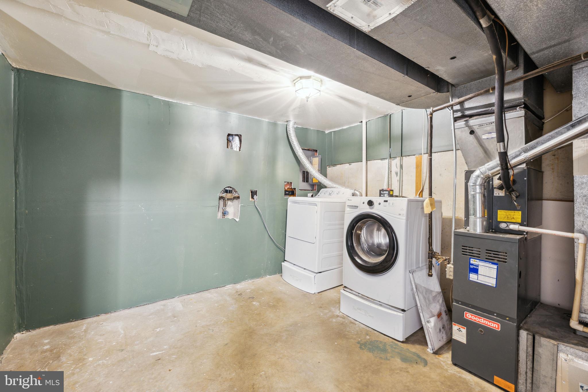 CHURCHILL TOWN SECTOR - Residential