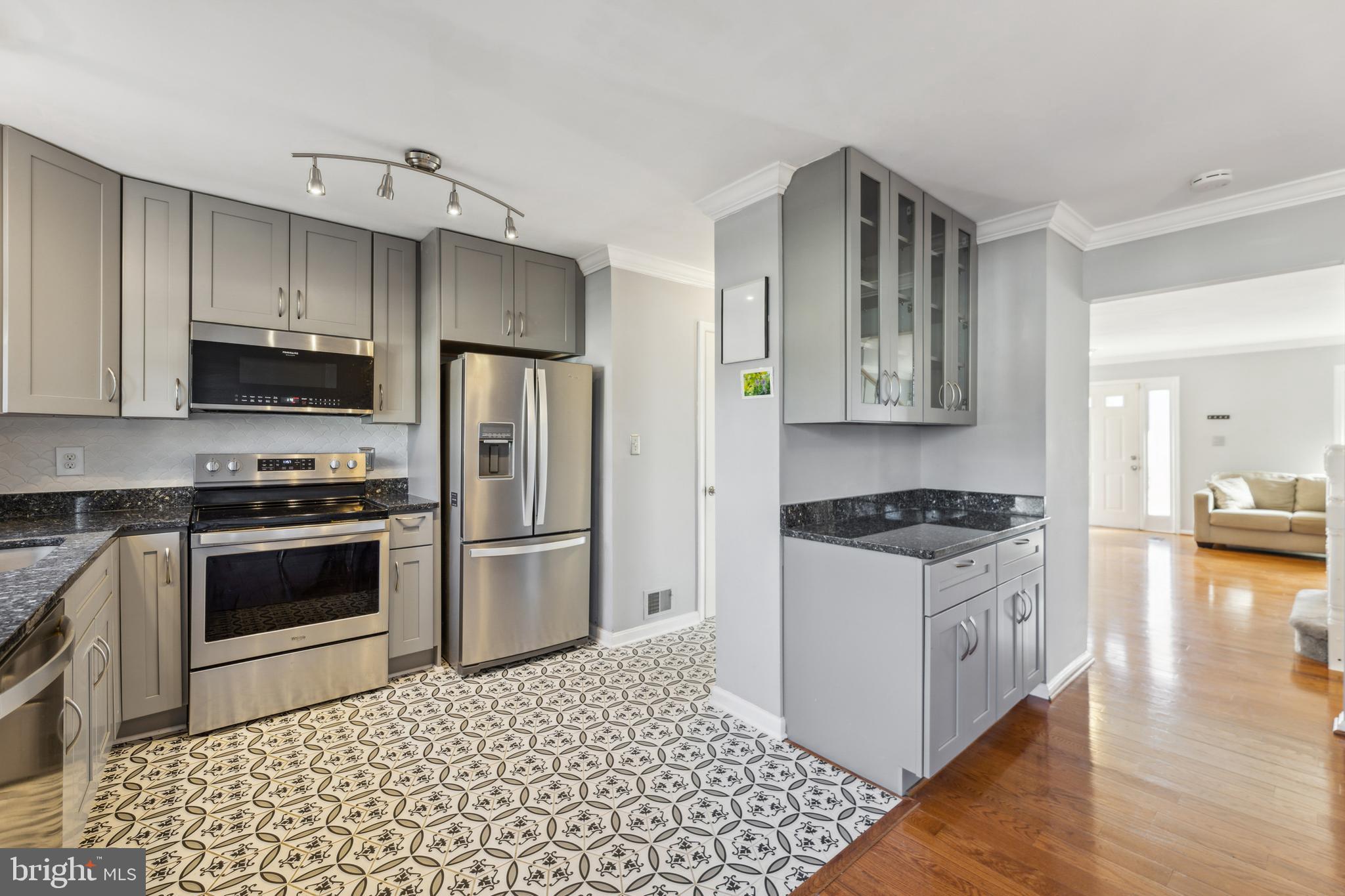 CHURCHILL TOWN SECTOR - Residential