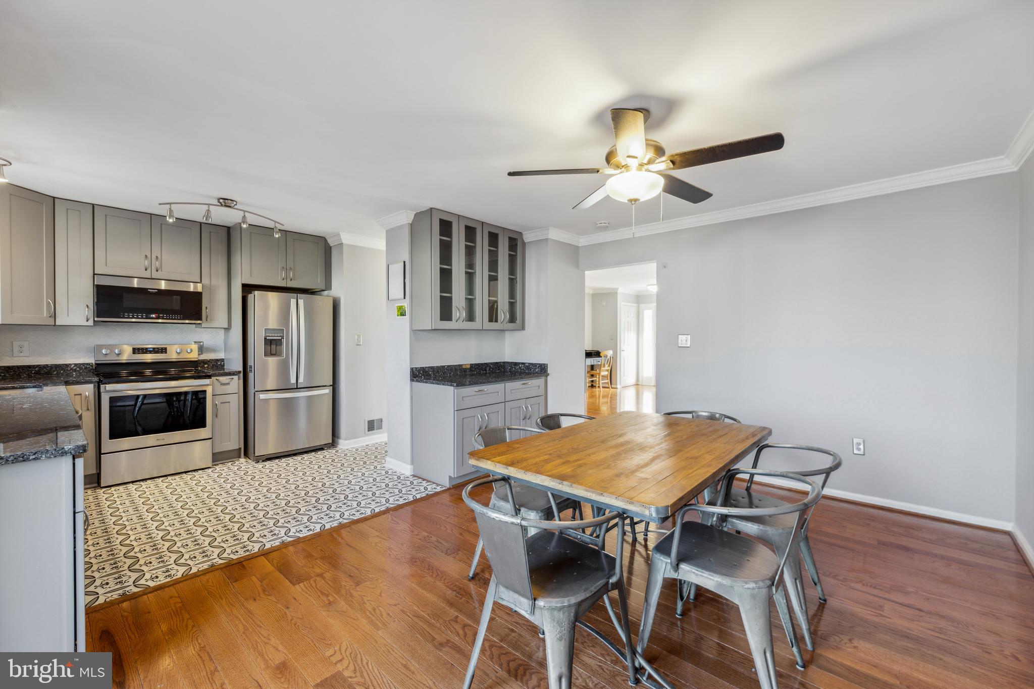 CHURCHILL TOWN SECTOR - Residential