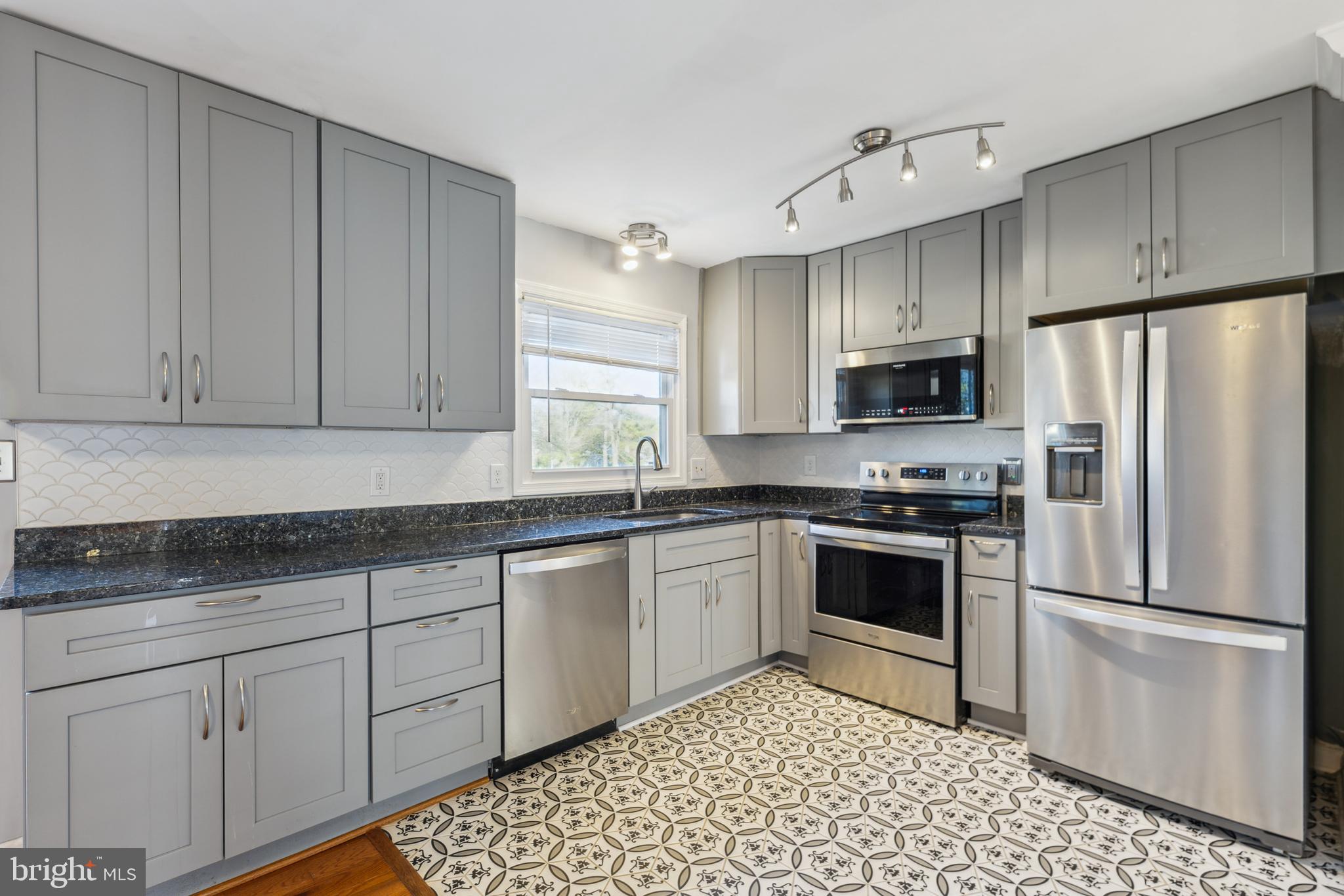 CHURCHILL TOWN SECTOR - Residential